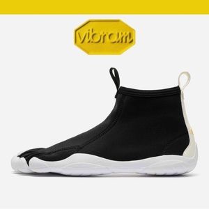 Vibram Five Fingers NEOP